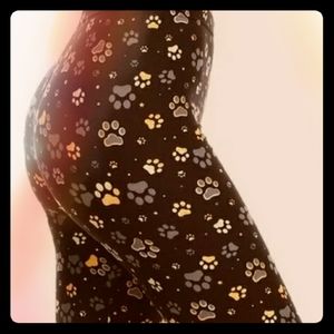 Fancy pants leggings